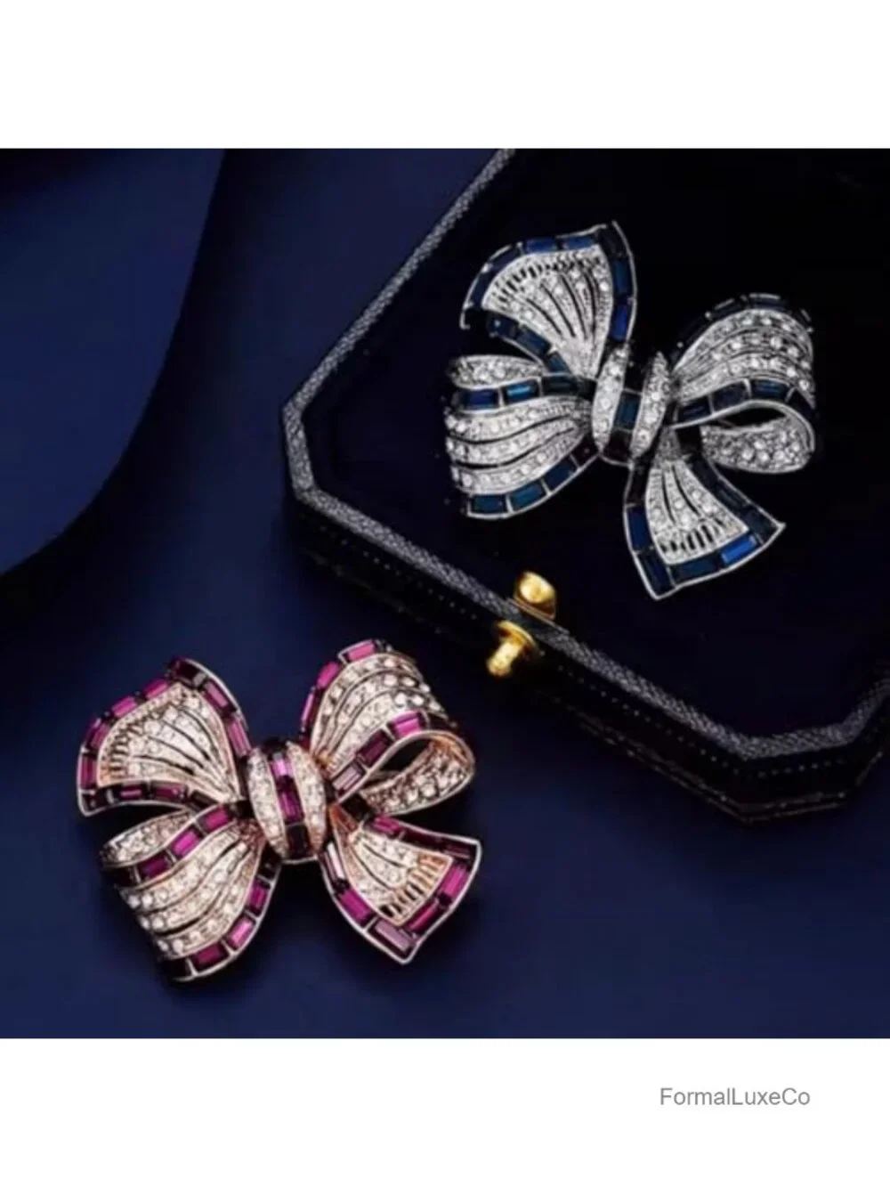Rhinestone Bow Brooch Pin for Women Sparkly Crystal Ribbon Brooch Clothing
